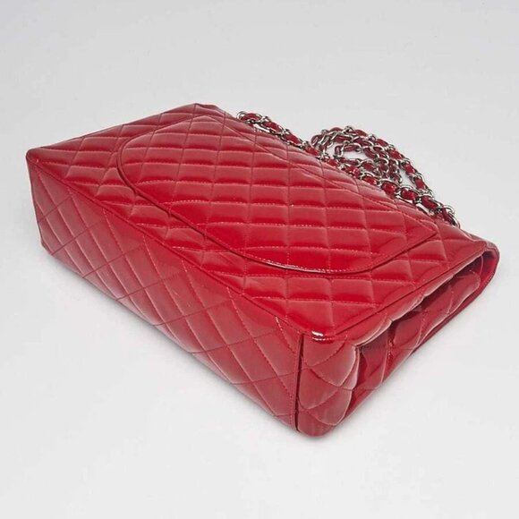 Chanel Red Quilted Patent Leather Classic Maxi Single Flap Bag - Picture 7 of 11